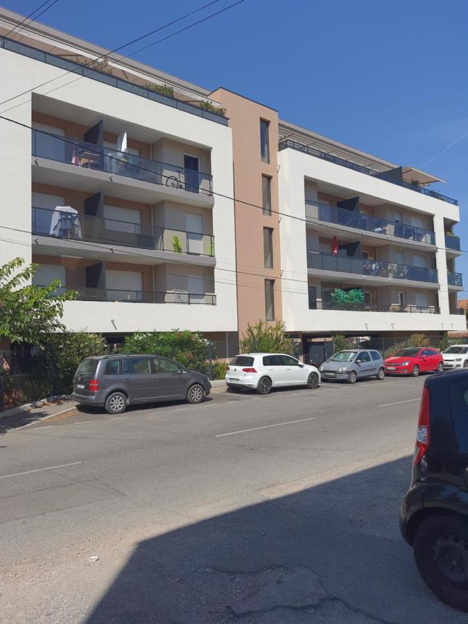 Via Center Bat A Appartement Fréjus